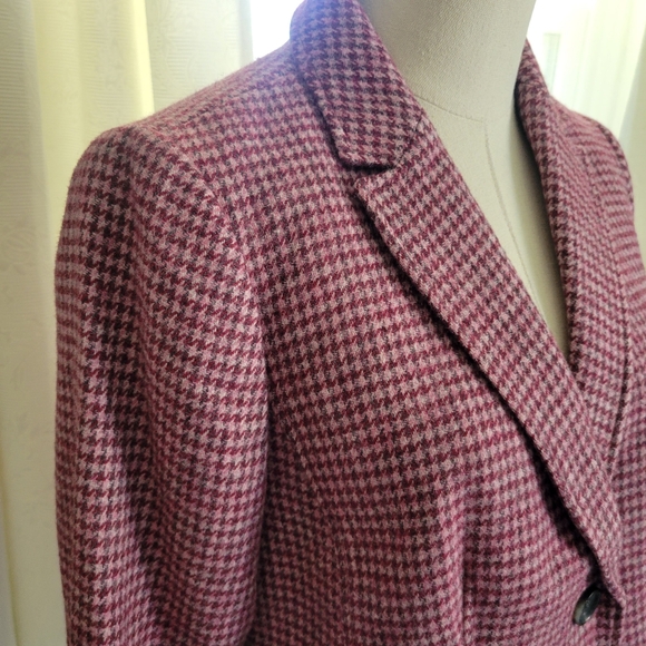 Talbots Jackets & Blazers - Talbots Wool Blazer  Size 8P